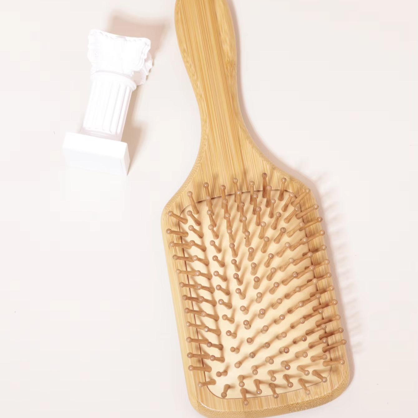 Peine de bambú natural con coj - Bamboo Hair Brush reseña y precio