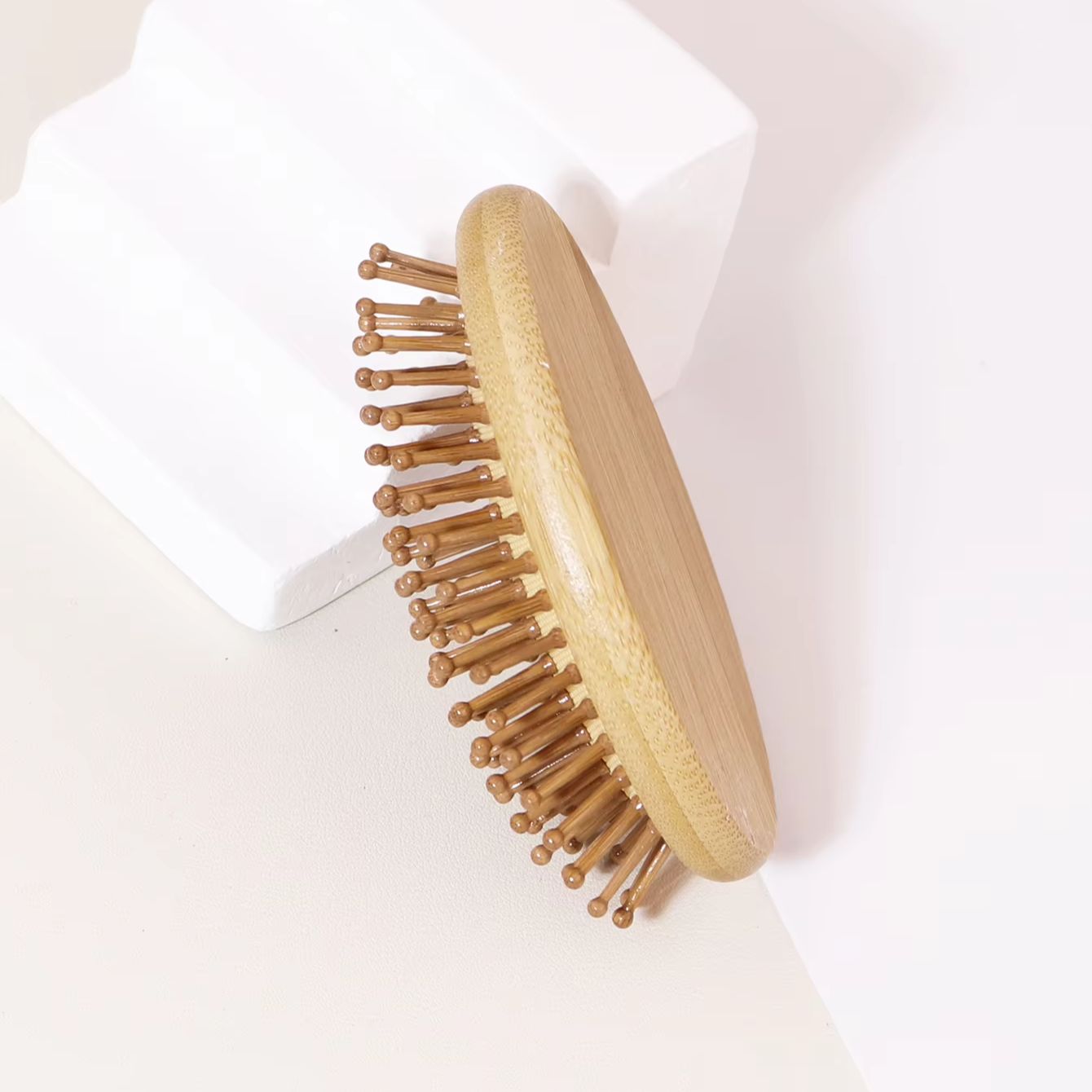Cepillo de Bambú Antiestático  - Bamboo Hair Brush reseña y precio