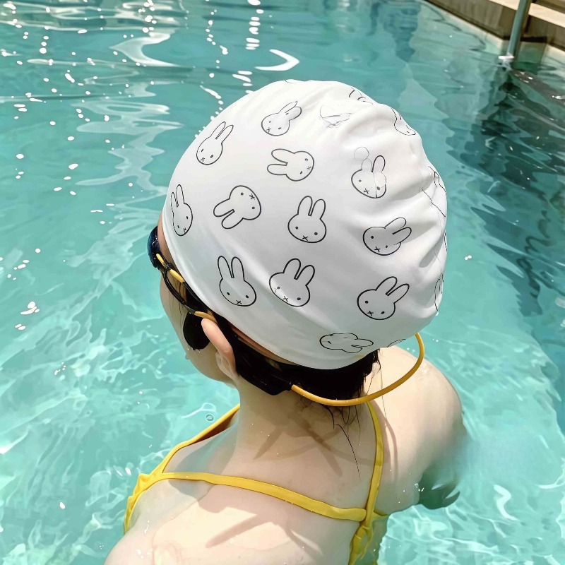 Gorro de natación de silicona  - Hair Care In Japan reseña y precio